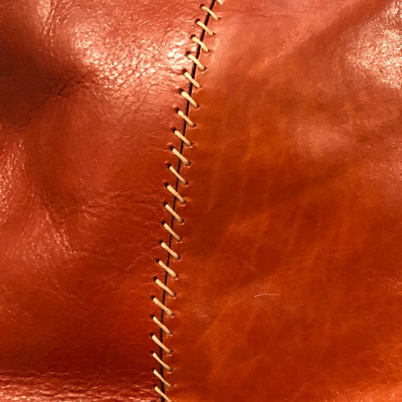 Beautiful orange leather bag purchased in ITALY! - Picture 8 of 10